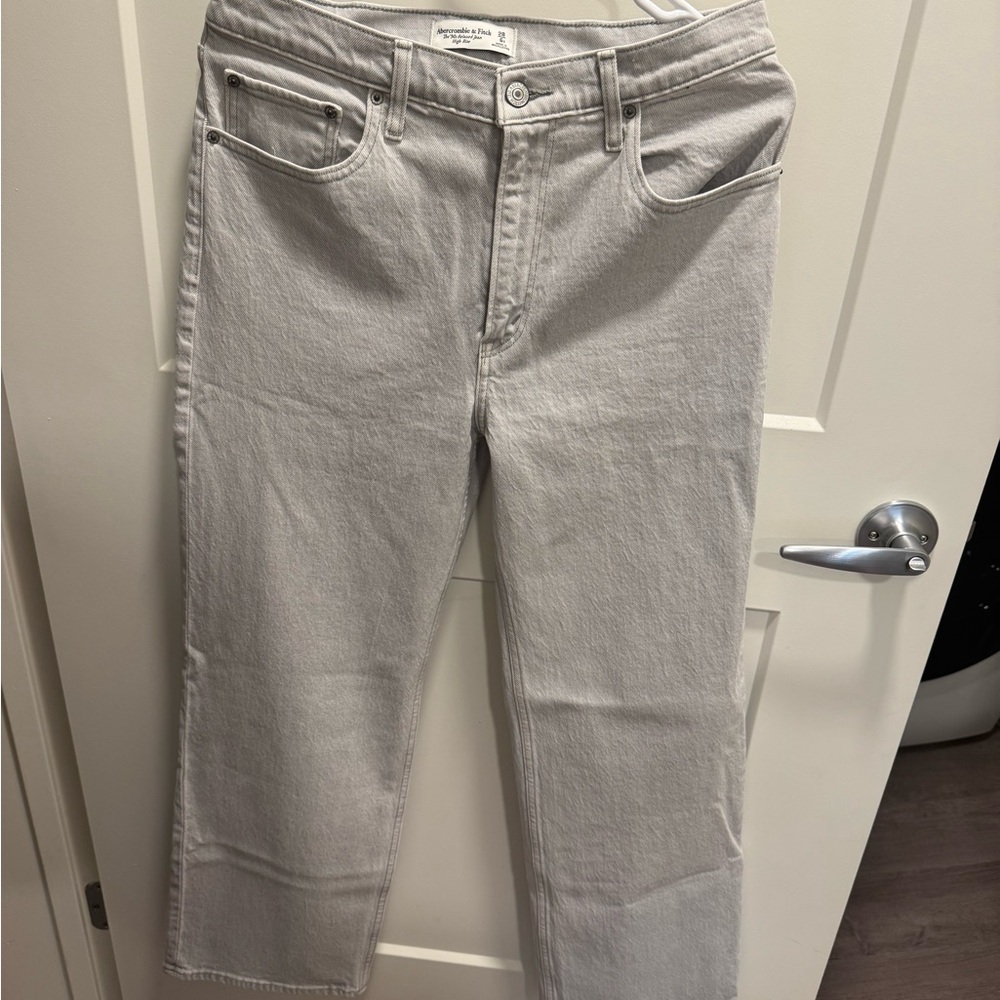 Abercrombie & Fitch Light Gray High-Rise Jeans